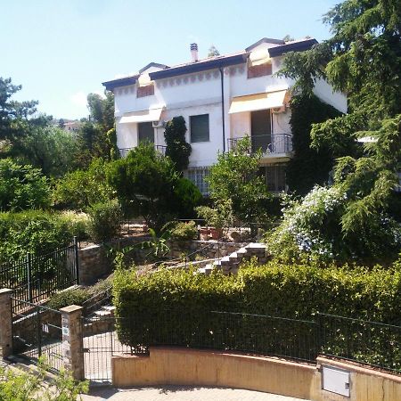 Casa Di Rossana Bed&Breakfast Sanremo Exteriör bild