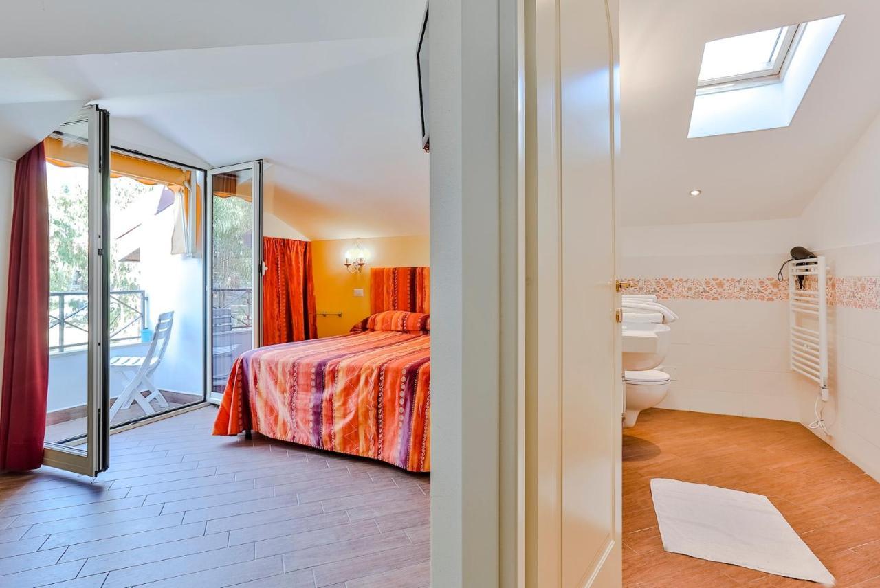 Casa Di Rossana Bed&Breakfast Sanremo Exteriör bild