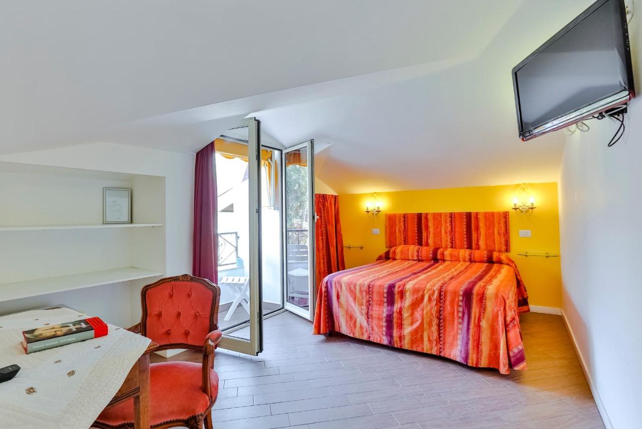 Casa Di Rossana Bed&Breakfast Sanremo Exteriör bild